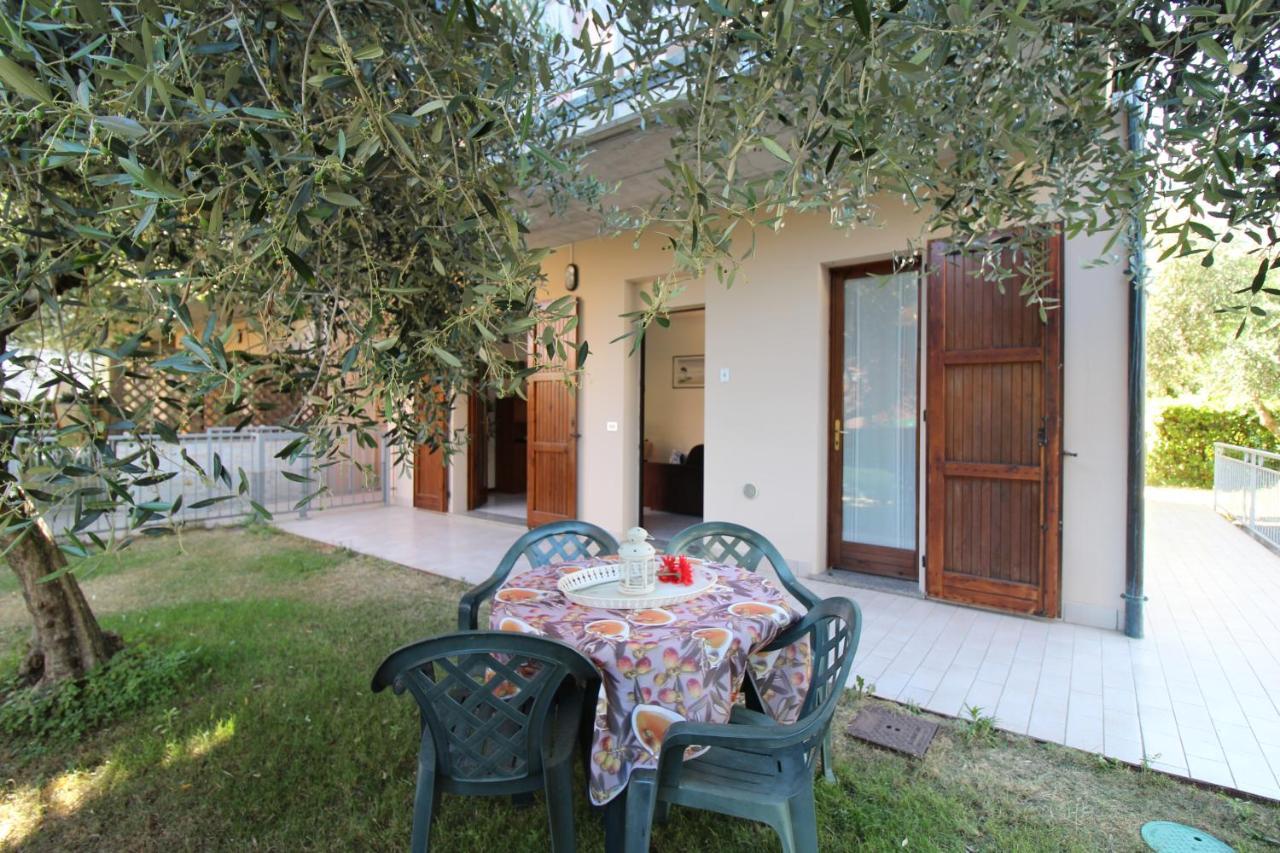 Appartamento Tre Ulivi Toscolano Maderno Exterior foto