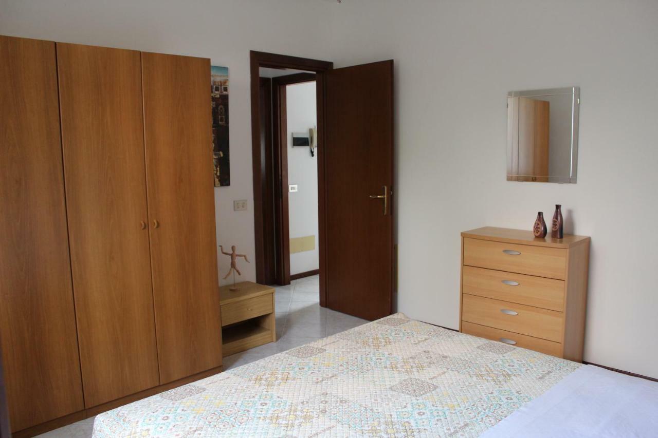 Appartamento Tre Ulivi Toscolano Maderno Exterior foto